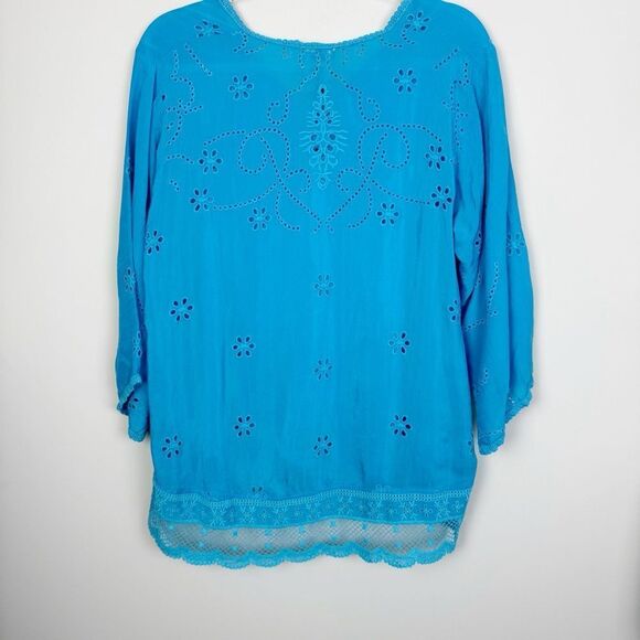 JOHNNY WAS | Bright Turquoise Blue Lasercut Embroidered Top Women’s Size Small - Picture 7 of 8